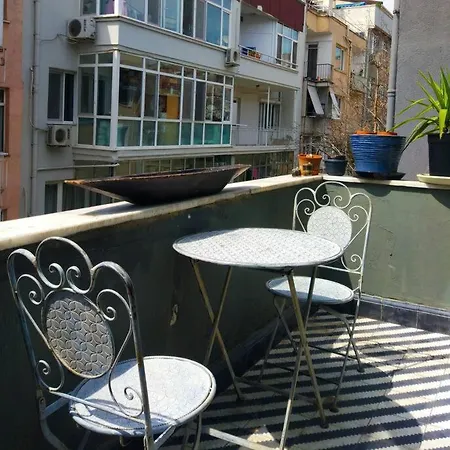 Appartamento Stylish Rooftop In Nisantasi