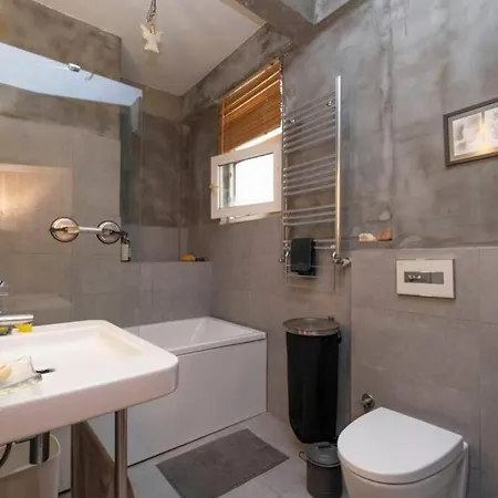 Appartamento Stylish Rooftop In Nisantasi