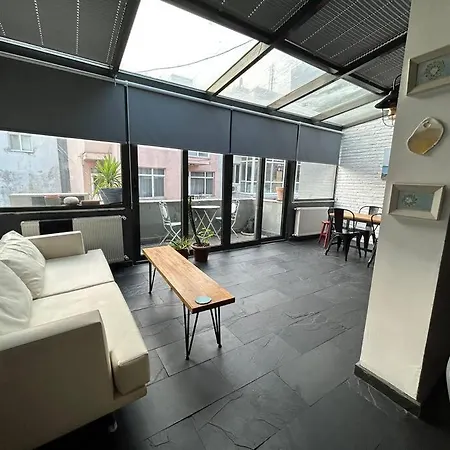 Stylish Rooftop In Nisantasi * Provincia di Istanbul